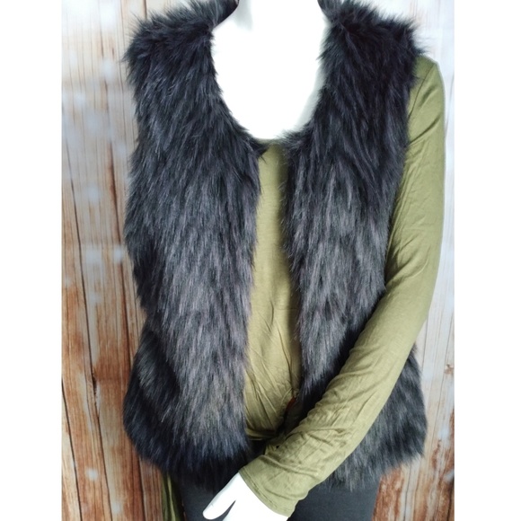 Say What ? Blue/Grey Combo Allover Faux Fur Vest - Picture 3 of 8